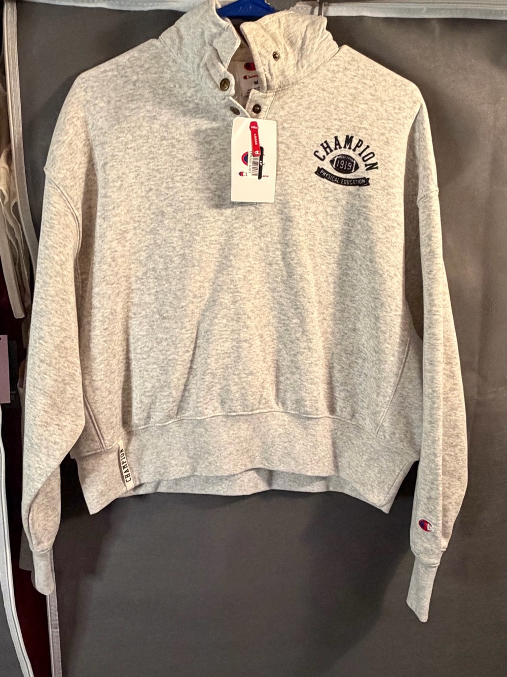 Champion Light Gray Snap Mock-Neck Pullover Sweatshirt Size Medium NWT